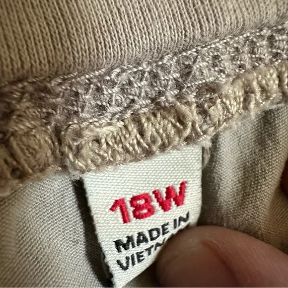 Supplies Tan Cargo Shorts with Elastic Waistband and Relaxed Fit 18W - Picture 5 of 8